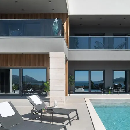 Villa Serenity, Heated Pool, Jacuzzi, Sea View