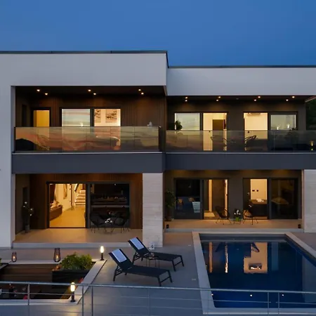 Villa Serenity, Heated Pool, Jacuzzi, Sea View Maslenica